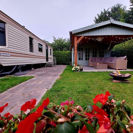 Familychalet De Schaapskooi, 6-Persons, Big Private Garden, Dogs Aloud Westergeest Екстериор снимка