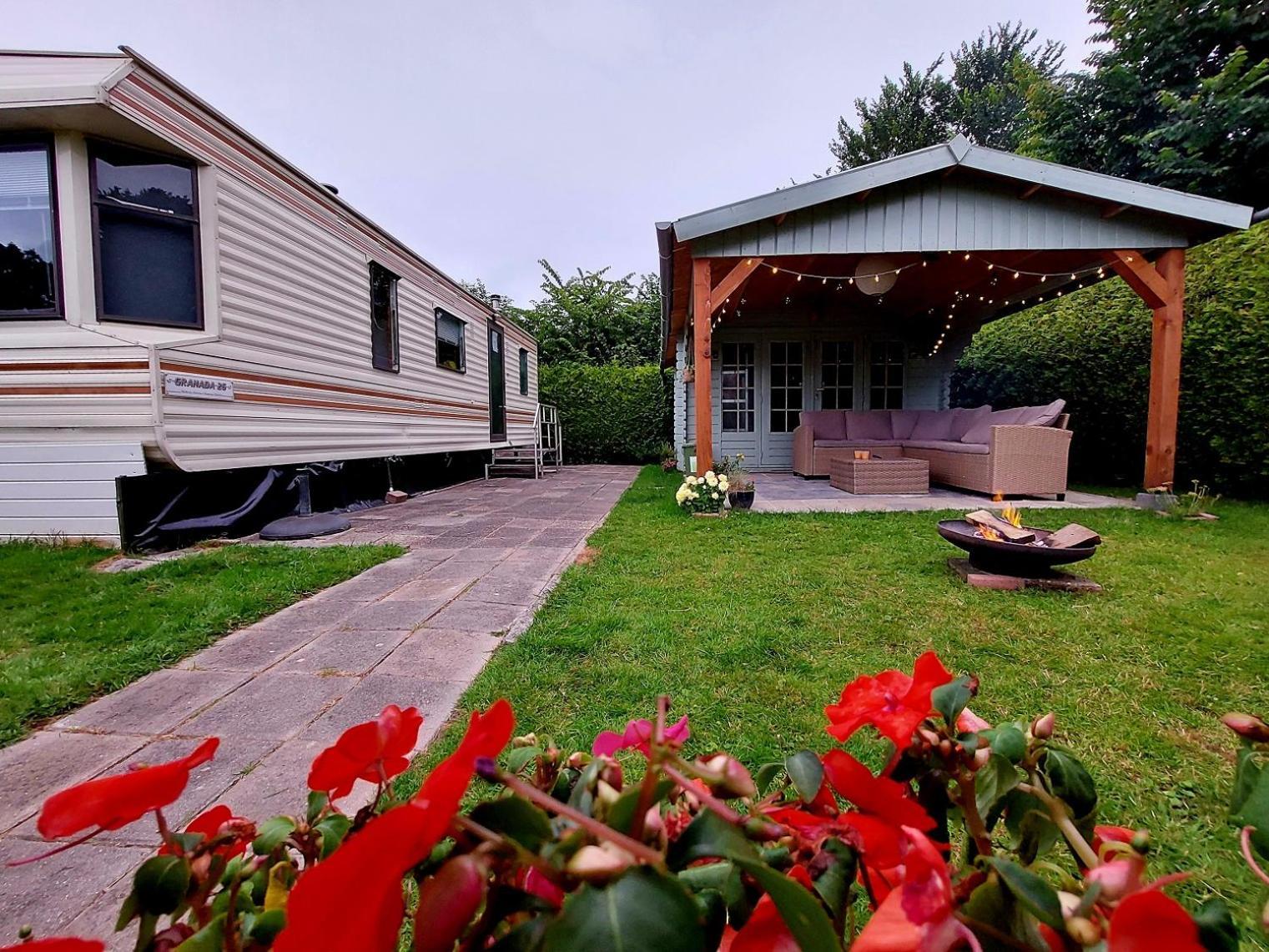 Familychalet De Schaapskooi, 6-Persons, Big Private Garden, Dogs Aloud Westergeest Екстериор снимка